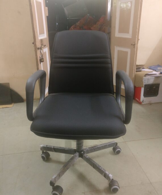Ergo mid back Study chair